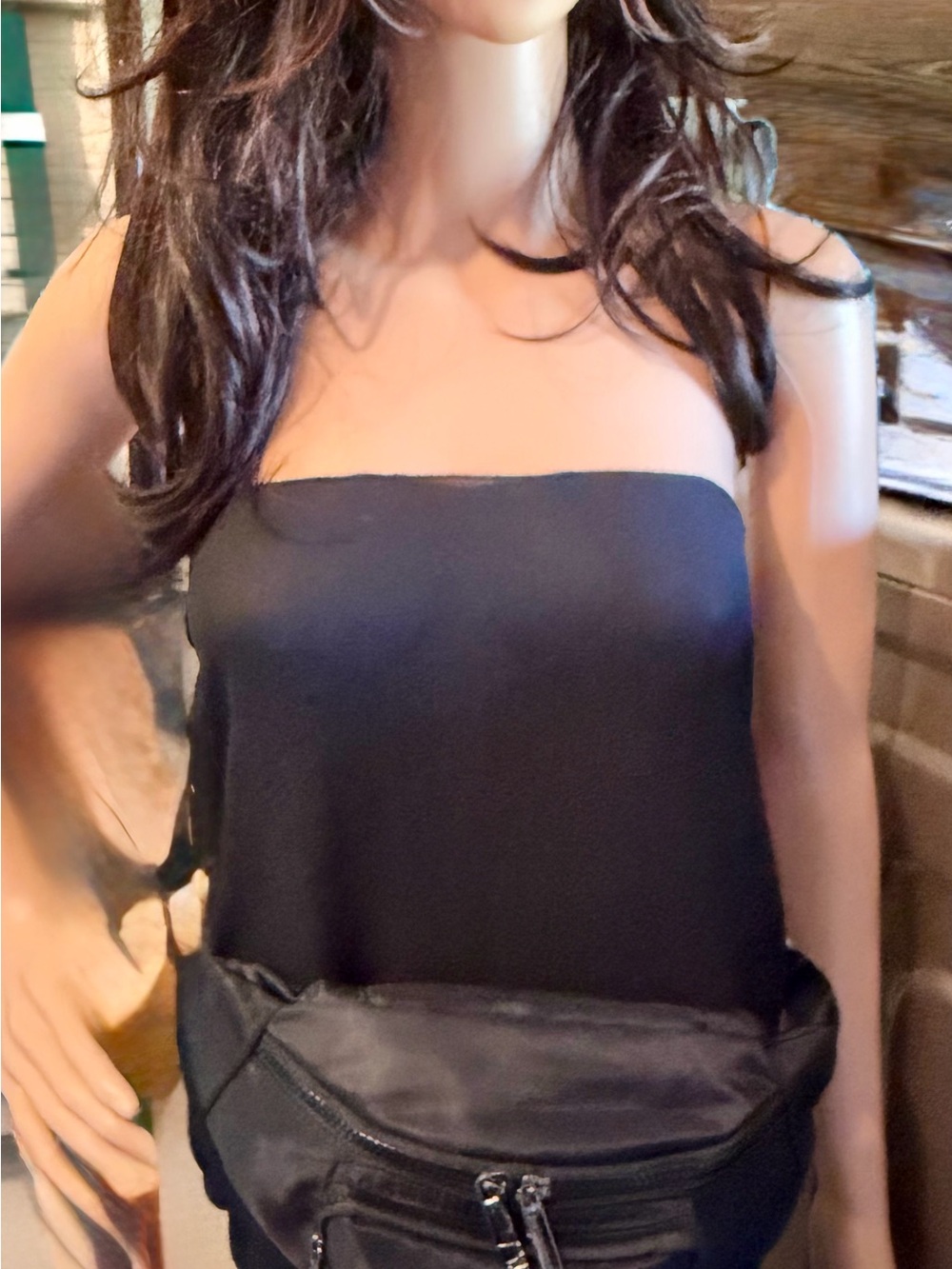 ALO Yoga Black Crossbody Fanny Pack - Picture 7 of 16